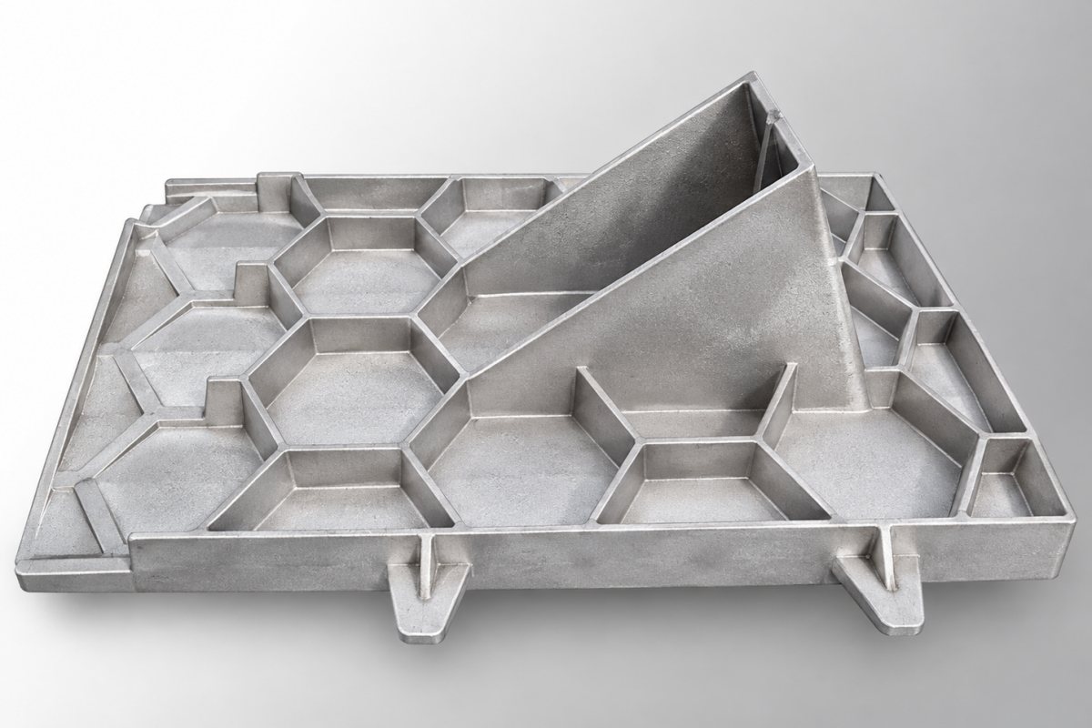 Thin-wall aluminum LPDC housings